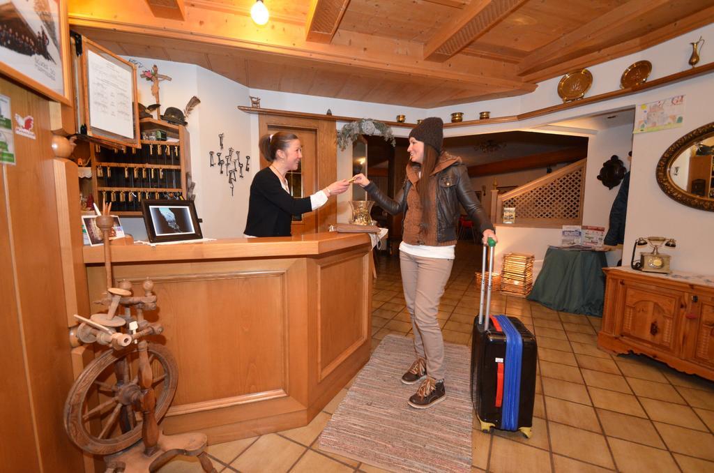 Hotel Albe Rocca Pietore Εξωτερικό φωτογραφία